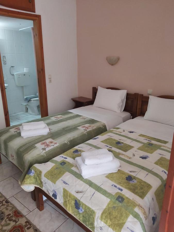 Hotel Voula Pansion Kardamyli Exterior foto